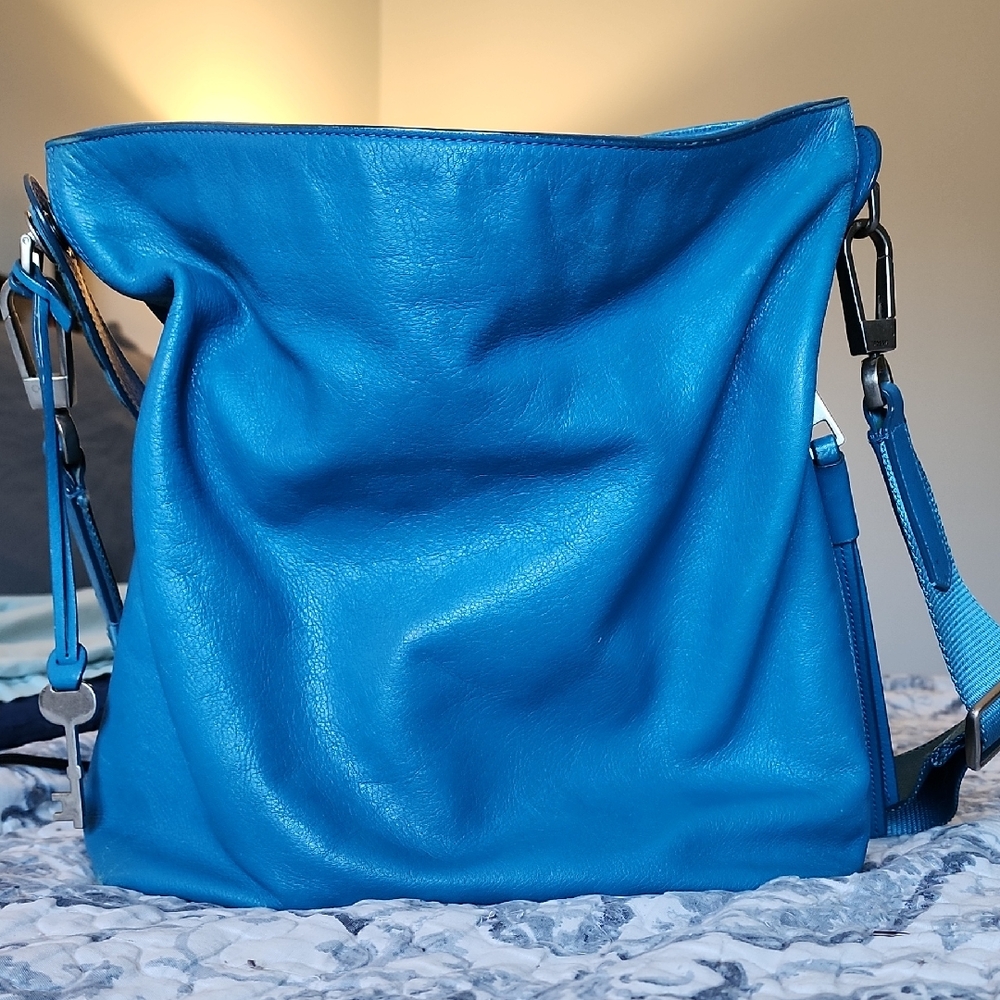 Fossil Maya Cyan / Peacock Blue Hobo